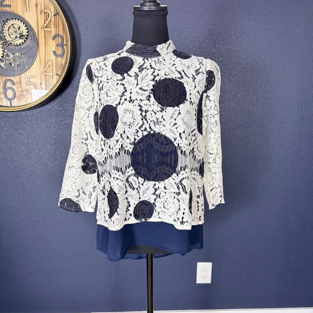 HD in Paris Anthropologie Navy & Ivory Lace Overlay High Low Blouse | Size 2